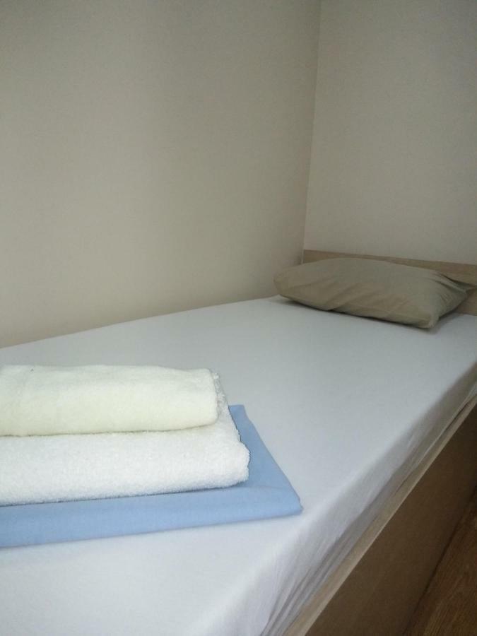 Rest Guest House เยเรวาน ภายนอก รูปภาพ