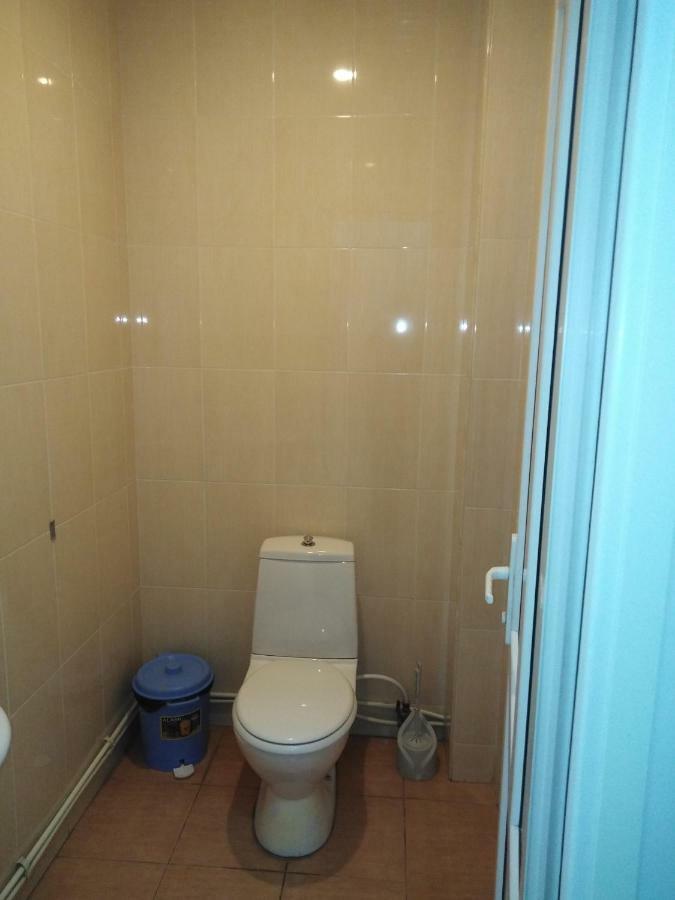 Rest Guest House เยเรวาน ภายนอก รูปภาพ